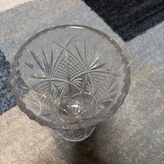 お話し中です　ボヘミア クリスタルかびん花瓶の画像