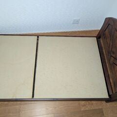 アンティーク　シングルベッドの画像