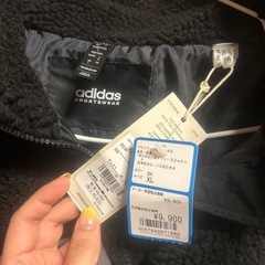 adidas アウター　XL タグ付き未使用の画像