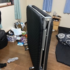 ベッドしシングルの画像