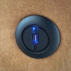 2人掛けソファ　スウェード　充電機能つき付きの画像