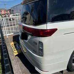 E52エルグランドの画像