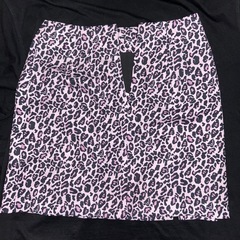 A BATHING APE ヒョウ柄ミニスカートの画像