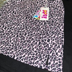 A BATHING APE ヒョウ柄ミニスカートの画像