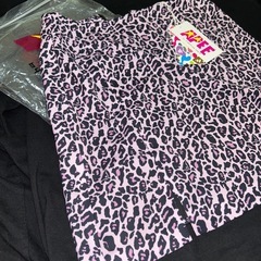 A BATHING APE ヒョウ柄ミニスカートの画像