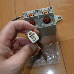 オムロン パワーリレー DC G9EA-2-CA-M1 1912Y1-0454の画像