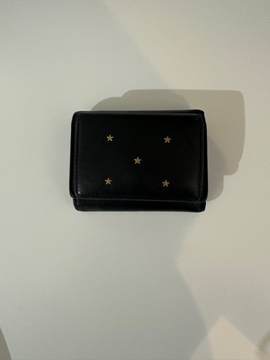 ジミーチュウ折りたたみ財布