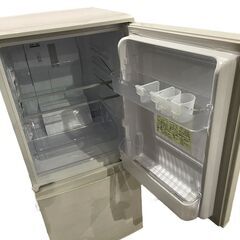 【⭐️全額返金保証⭐️】SHARP シャープ ノンフロン冷凍冷蔵庫 SJ-D14E-W 2018年製の画像