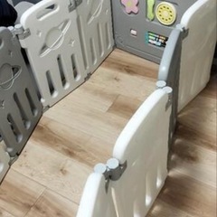 ベビーサークルの画像