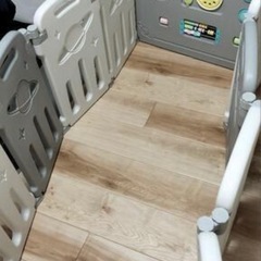 ベビーサークルの画像