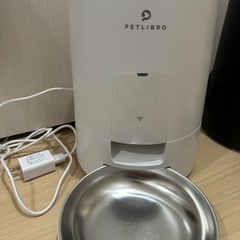 自動餌やり器　ねこ猫の画像