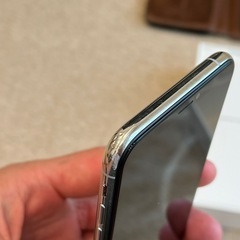 中古 SIMフリーiPhone XS シルバー512GB バッテリー最大容量95%の画像