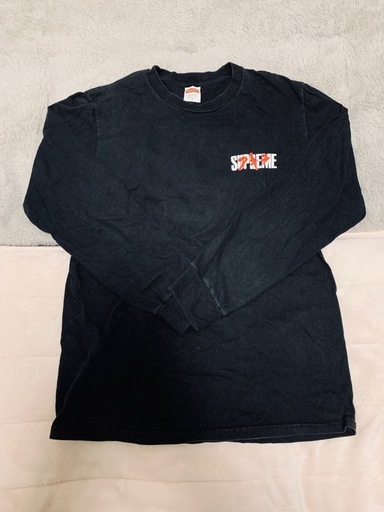 supremeアキラ ロンT