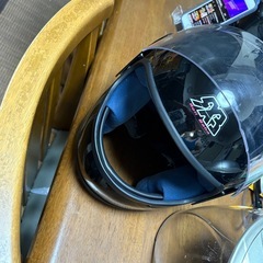 ヘルメット黒の画像