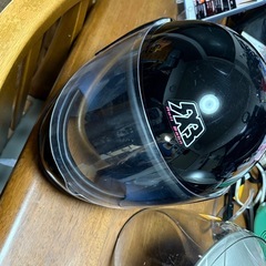 ヘルメット黒の画像