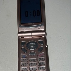 TU-KA 折りたたみ式携帯電話 ピンクの画像