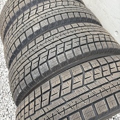 イボ付き❗️195/65/16冬ヨコハマの画像
