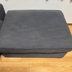 IKEA KIVIK 3人掛け ソファ グレー  オットマン付きの画像