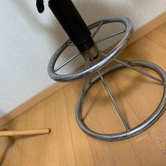スツールの画像