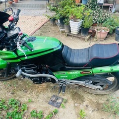 gpz750r900エンジン‼️ レストアベースの画像