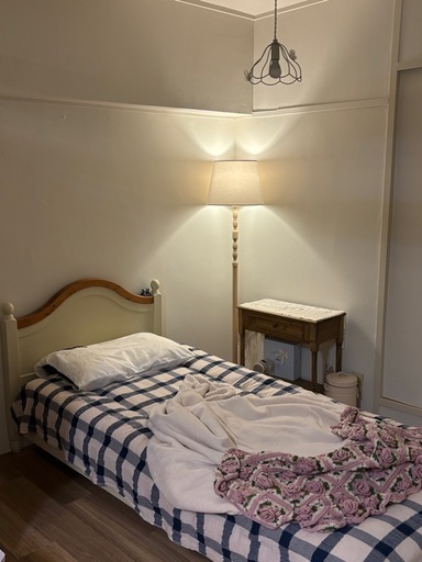 ベッドフレーム(マットレス付き)