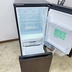 メルカリよりお得！【3ヵ月保証付き】Hisense ハイセンス 2ドア冷蔵庫 135L 2022年製 配送・設置込み！ KR0127の画像