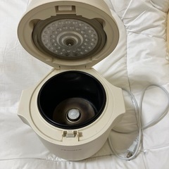 炊飯器の画像