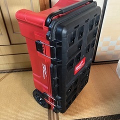 Milwaukee ツールボックスの画像