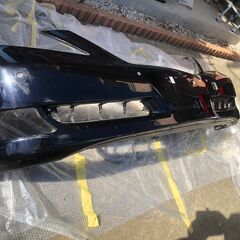 レクサス 前期LS600hl UVF46 フロントバンパーと...