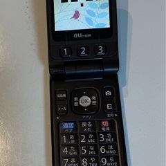 au A130K ブラック 携帯電話本体の画像