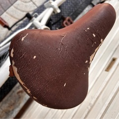 格安★折り畳み自転車ホワイト　カゴ付き　20インチ 　の画像