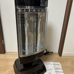 部屋の空気が汚れない‼️【美品】DAIKIN ダイキン セラムヒート ERFT11SS 遠赤外線 暖房機 転倒保護スイッチ付 の画像