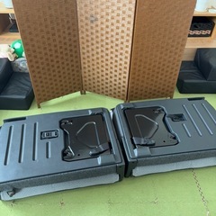 新品未使用！トヨタ純正 ハイエース14人乗り後部座席シート2セット！の画像