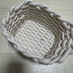 かご 小物入れの画像
