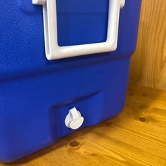 Coleman コールマン クーラーボックス COOLER BOX 47.3L ドリンクホルダー4/両サイドハンドル付きの画像