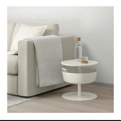 サイドテーブル　IKEA ホワイトの画像