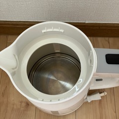 ピーコック　家庭用電気ケトル　WEK-08の画像