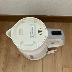 ピーコック　家庭用電気ケトル　WEK-08の画像