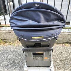 Combi クルムーヴ ISOFIX シンプライト 取り付け説明書付きの画像