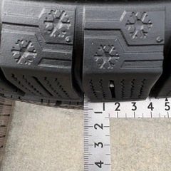 タイヤホイール　4本　スタッドレス　深溝　美品　215/55R17の画像