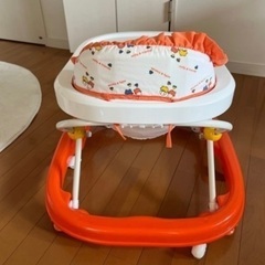 ベビー用品 歩行器の画像