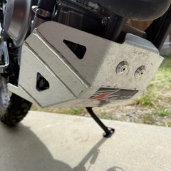 CRF250Lスキッドプレート、ナックルガードセットの画像