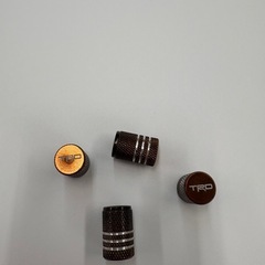 タイヤ　バルブキャップ　アルミの画像