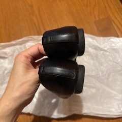 女性黒い靴の画像