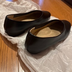 女性黒い靴の画像