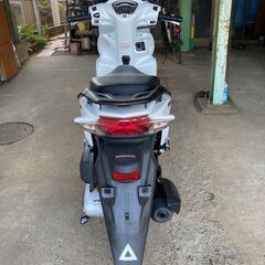 ◆売却予定者決定◆★超美車ネジ類サビ無し★　★現行JK03スマートキーDIO110★　★低走行6411Km★　★屋内保管＆雨天未使用車★　★樹脂色褪せ＆サビ無し★の画像