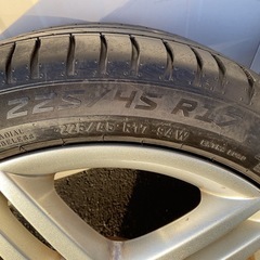 プジョー　ホイールタイヤ　225/45R17の画像