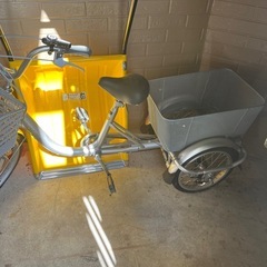 三輪車
の画像