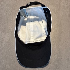 新品未使用　NIKEキャップの画像