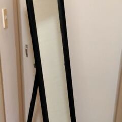 スタンドミラー400円 時間合えば0円の画像
